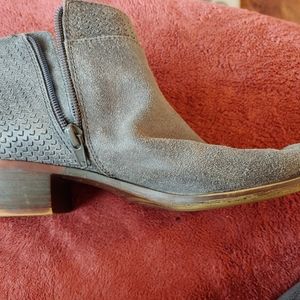 Lucky brand ankle boots